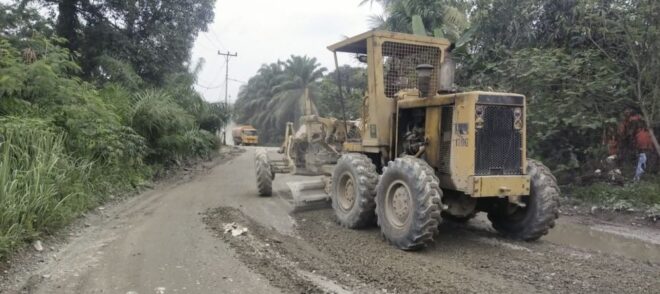 Penutupan Jembatan Sei Rokan Berdampak pada Peningkatan Lalu Lintas Kendaraan Berat di Jalan Mahato-Manggala