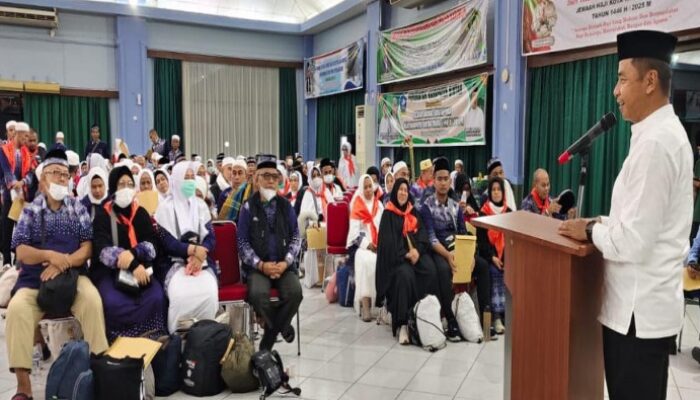 440 Jamaah Haji Kampar Kloter BTH-05 Tiba di Tanah Air, Bupati Ahmad Yuzar: Semoga Menjadi Haji Mabrur