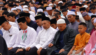 Gubri Salat Iduladha di Masjid Raya Annur