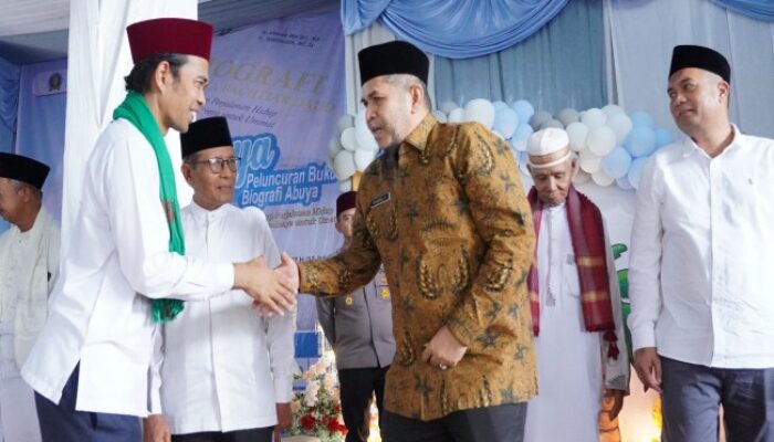 Staf Ahli Bupati Kampar Hadiri Haul Abuya Bachtiar Daud ke-18, UAS Beri Tausiah