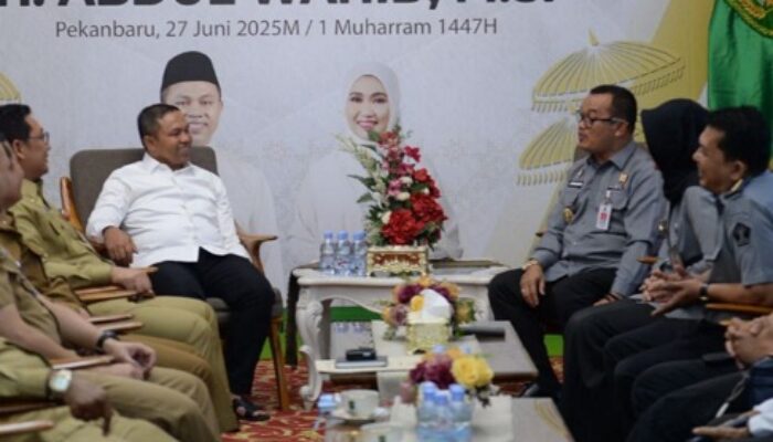Perkebunan Riau Bakal Lebih Kondusif dengan Perda Baru, Gubernur Riau dan Kemenkumham Riau Sinergi