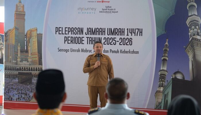 Penerbangan Langsung Umrah Pekanbaru-Jeddah Resmi Dimulai, Buah Lobi Gubri Wahid