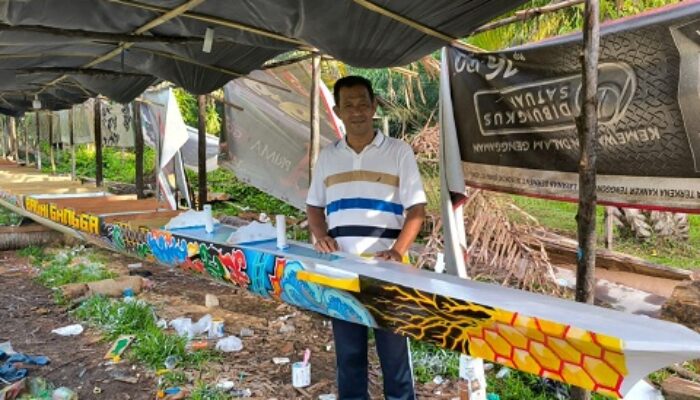 Dibalik Gemuruh Tepian Narosa: Pengorbanan, Pawang, dan Biaya Fantastis Bentuk Tradisi Pacu Jalur
