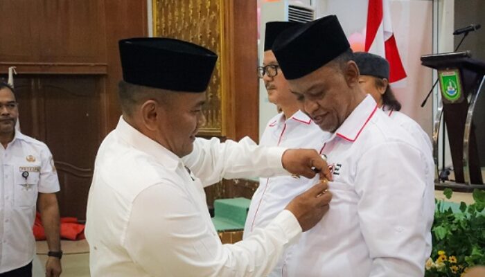 Kolaborasi Pemko dan PMI Dumai: Pengukuhan Pengurus Baru Diiringi Aksi Donor Darah Sukarela