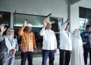 Bupati Herman Lepas 443 Calon Jamaah Haji Inhil