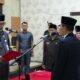 Sekda Inhil Tantawi Jauhari saat melantik sejumlah pejabat di lingkungan Pemkab Inhil di Aula Kantor Bappeda Inhil (20/6).