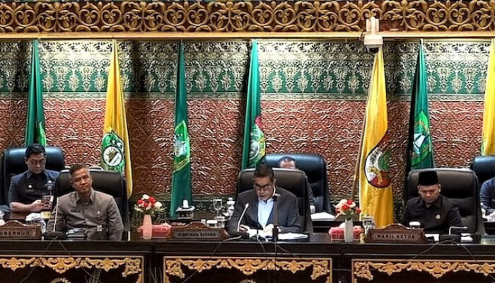 DPRD Riau Gelar Paripurna, Fraksi-Fraksi Beri Pandangan Atas Ranperda APBD 2024
