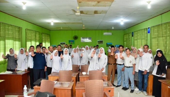 Pemkab & BNK Kampar Sinergi Sosialisasi P4GN & PN kepada Siswa MAN 1 Kampar
