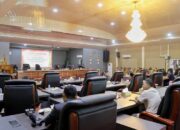 Wabup Muzamil Serahkan Ranperda LPP APBD 2024 ke DPRD Meranti, Raih Opini WDP dari BPK