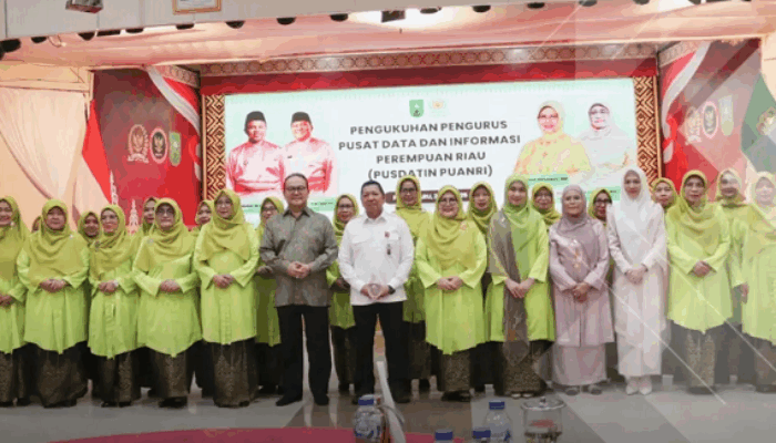 Tiga Anggota DPRD Riau Hadiri Pengukuhan Pusdatin Puanri, Harapkan Peran Strategis Perempuan