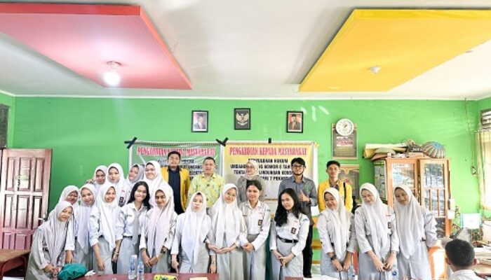 Dosen FH Unilak Edukasi Siswa SMAN 7 Pekanbaru Soal Bahaya Judi Online