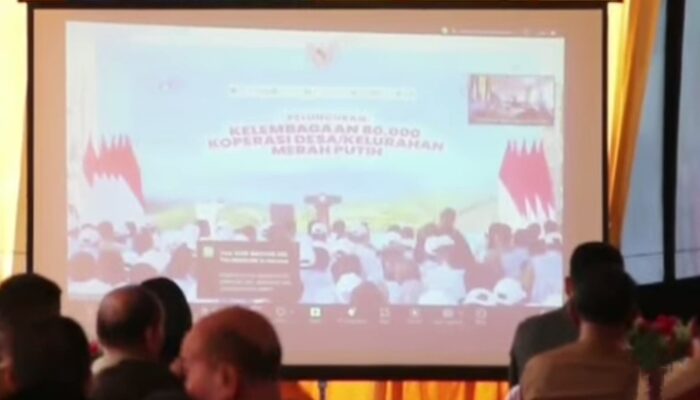 Bupati Tapanuli Tengah Hadiri Peluncuran 80.000 Koperasi Merah Putih melalui Zoom Meeting