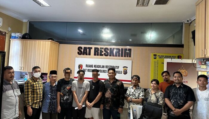 Restorative Justice Berhasil, Tiga Tersangka di Rohul Bebas Berkat Dampingan PLBH Merdeka dan Mediasi Adat