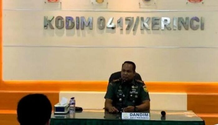 Dandim 0417/Kerinci Letkol Inf Eko Budiarto Terima Laporan Penyelesaian Pendidikan SPPI