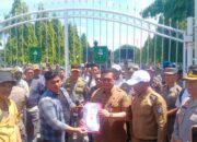 Bupati Pelalawan Zukri Misran Temui Warga Terdampak TNTN, Tegaskan Solusi Lahan Dimulai dari Pendataan Akurat