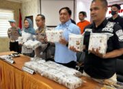 Pasutri Pengedar 20 Kg Sabu Digerebek di Parkiran Mal SKA Pekanbaru
