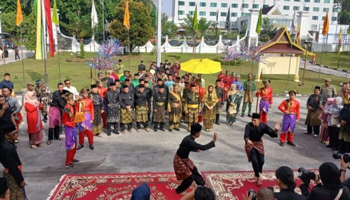 Makna Gelar Datuk Seri Setia Amanah: Hanya Melekat Selama Menjabat dan Bisa Dicabut