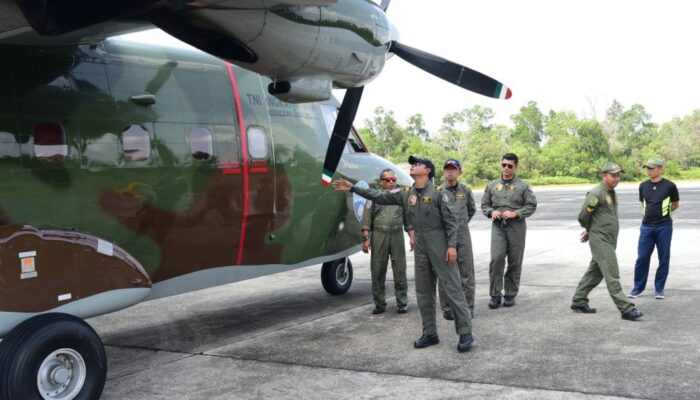 BNPB Kerahkan Operasi Modifikasi Cuaca di Riau: Sebar Garam dan Kapur Tohor Atasi Karhutla