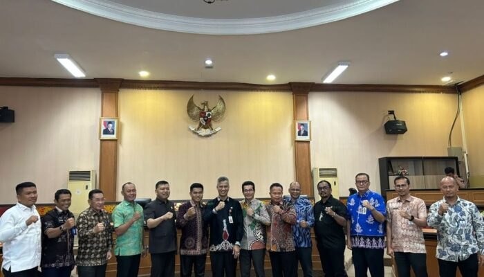 Kunker ke Riau, Pemprov Jambi Adopsi Strategi Percepatan Proses Participation Interest (PI)