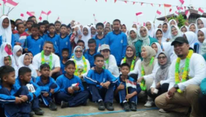 Nostalgia Sang Gubri Wahid di HAN 2025: Terkesima Melihat Permainan Enggrang hingga Benteng