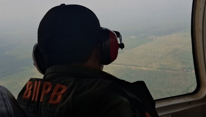 BNPB Kerahkan Helikopter Tambahan, Genjot Operasi Udara Padamkan Karhutla di Rokan Hulu