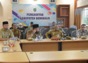 Bupati Bengkalis Ikuti Rapat Percepatan Pembentukan Koperasi Desa Merah Putih dengan Mendagri