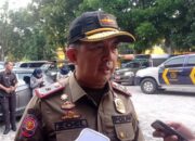 Satpol PP Pekanbaru Beri Peringatan Terakhir kepada PKL di Jalan Jendral Sudirman