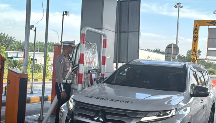 Speed Gun Sasar Pengemudi Ngebut di Tol Pekanbaru-Dumai, 9 Pengendara Ditilang dalam Operasi Patuh