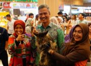 Semarak HUT ke-68 Riau, Ribuan Pecinta Hewan Ikuti Pets Day Out 2025 di Pekanbaru