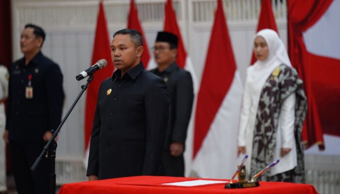 Jelang HUT RI ke-80, Gubernur Abdul Wahid Kukuhkan 36 Anggota Paskibraka Riau