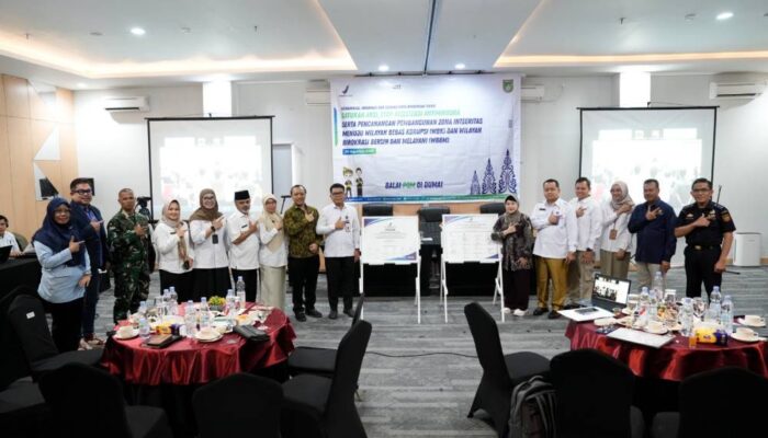 Balai POM Dumai Gelar Dua Agenda Penting: Perangi Resistensi Antimikroba dan Canangkan Zona Integritas