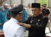 Bupati Herman Lantik Pj Kades Sungai Baru, Minta Segera Atasi Masalah Sosial Desa