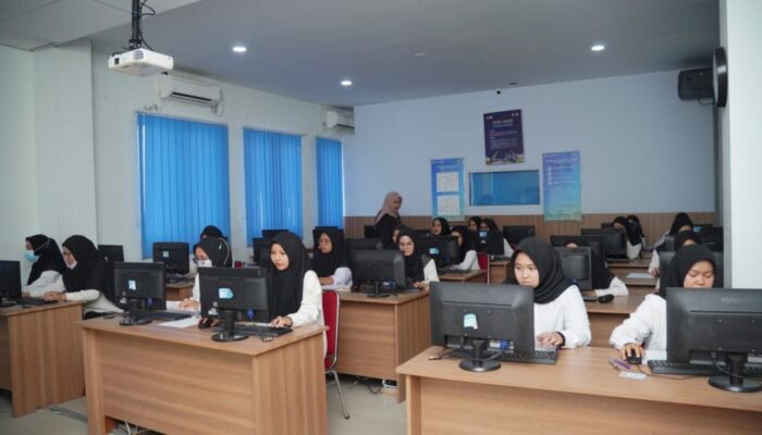 992 Pelamar Ikuti Rekrutmen Dosen dan Tendik UMRI untuk 36 Formasi