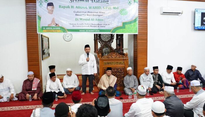 Safari Ramadan di Pekanbaru, Abdul Wahid: Kepentingan Rakyat Selalu Jadi Prioritas