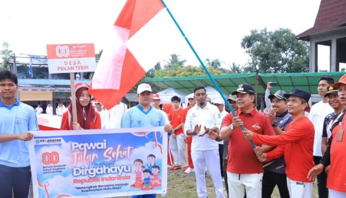 Wabup Rohul Buka Pawai Sehat & Tanam 1.000 Pohon Warnai HUT RI-80 di Kepenuhan Hulu