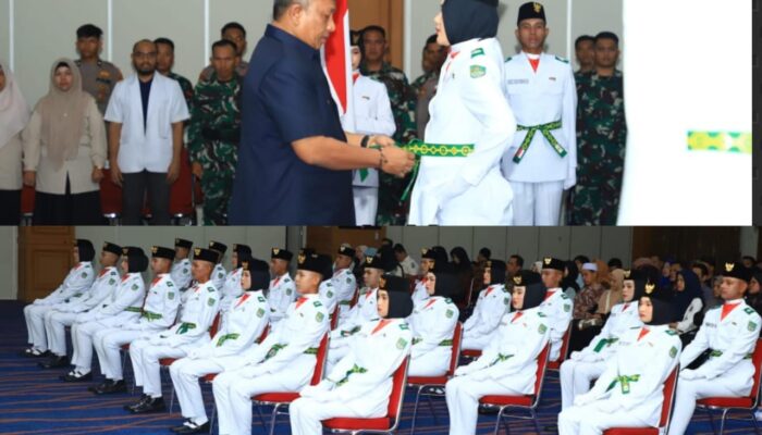 Kukuhkan Paskibraka Rohul 2025, Bupati Anton : Kibarkan dengan Hati