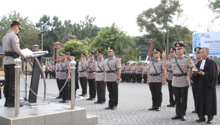 Lima Kapolsek Disertijab, Ini Pesannya AKBP Fahrian Saleh Siregar