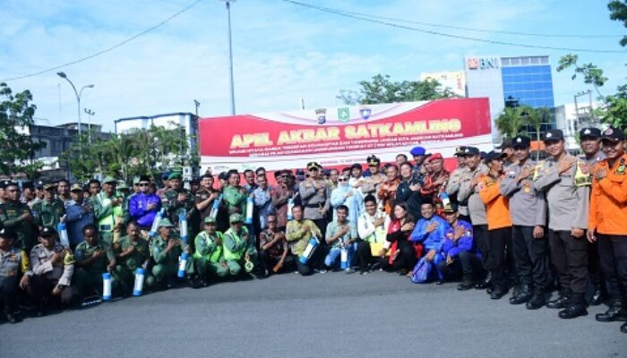 Bupati Kasmarni Gencarkan Pengaktifan Satkamling Demi Keamanan dan Stabilitas Ekonomi