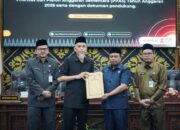 Wali Kota Paisal Serahkan Dokumen Rancangan APBD 2026 ke DPRD Dumai, Fokus Bangun SDM dan Infrastruktur
