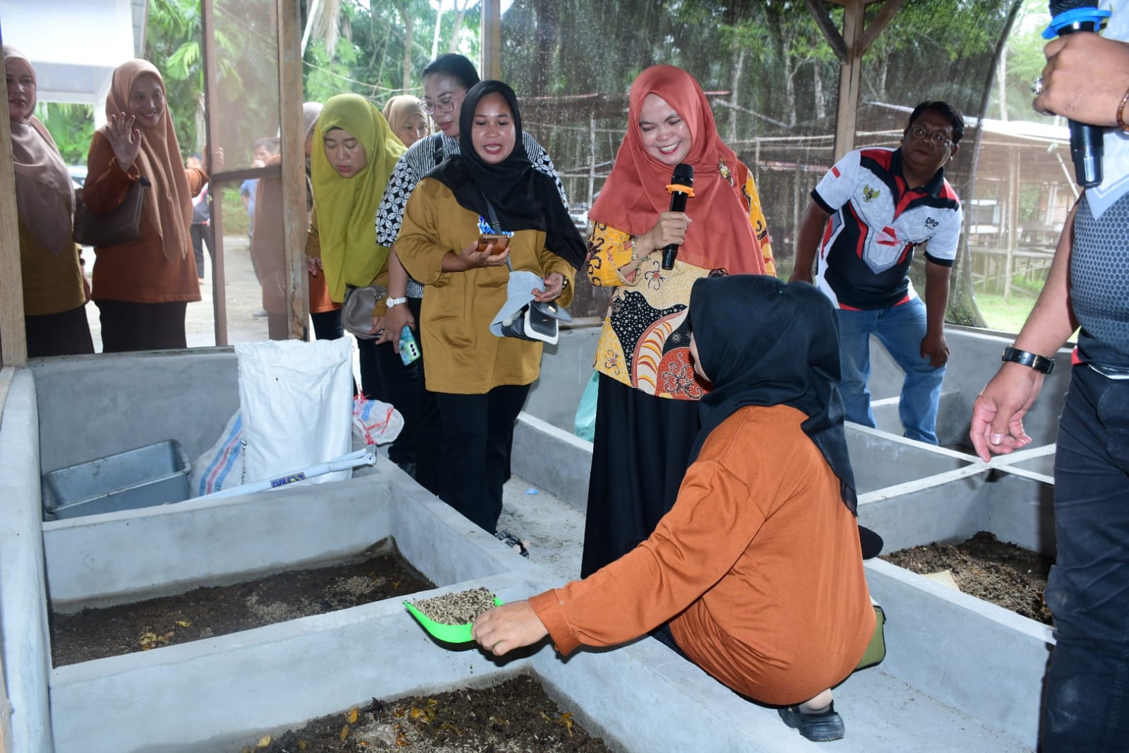 PELATIHAN - Peserta tampak antusias mengikuti materi pelatihan Manajemen Bisnis dan Pemberdayaan Perempuan. Kegiatan ini berlangsung selama 5 hari sejak 31 Juli 2025 lalu