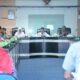 Staf Ahli Bupati Bidang Kemasyarakatan dan SDM Johansyah Syafri memimpin rapat final pelaksanaan HUT ke-80 Kemerdekaan Republik Indonesia, di ruang rapat Hangtuah, Kantor Bupati Bengkalis