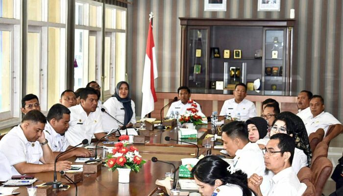 Wali Kota dan Wakil Wali Kota Sibolga Pimpin Rakerpem, Tekankan Disiplin dan Sinergi OPD