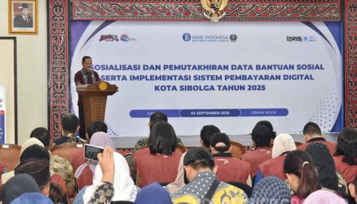 Plt. Sekda Kota Sibolga Buka Sosialisasi dan Pemutakhiran Data Bantuan Sosial Tahun 2025