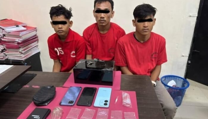 Miliki 20 Paket Sabu, Polres Rokan Hulu Ringkus Tiga Pemuda di Bangun Jaya