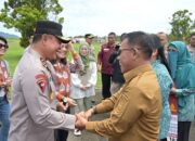 Bupati Tapanuli Tengah Sambut Kedatangan Kapolda Sumatera Utara di Bandara Dr. Ferdinand Lumbantobing Pinangsori