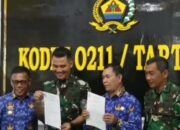 Bupati Tapteng Serahkan Tanah Negara 100 Ha Kepada Kodim 0211/TT Untuk Pembangunan Batalion TP 905