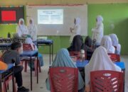 Interaktif dan Edukatif, SMK Abdurrab Ajarkan Pola Hidup Sehat ke Siswa MTs Hasanah