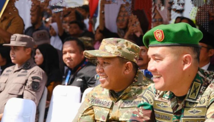 Wali Kota Sibolga Hadiri Upacara Parade HUT ke-80 TNI di Medan