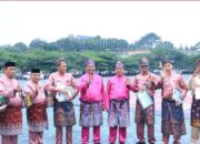 Rintik Hujan Tak Padamkan Semangat, Upacara HUT ke-26 Rokan Hulu Berlangsung Khidmat dan Penuh Kebersamaan