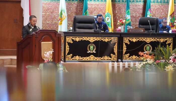 Jawab Pandangan Fraksi LKPJ 2024, Gubri Tegaskan Komitmen Tingkatkan PAD dan Perbaiki Tata Kelola Pemerintahan